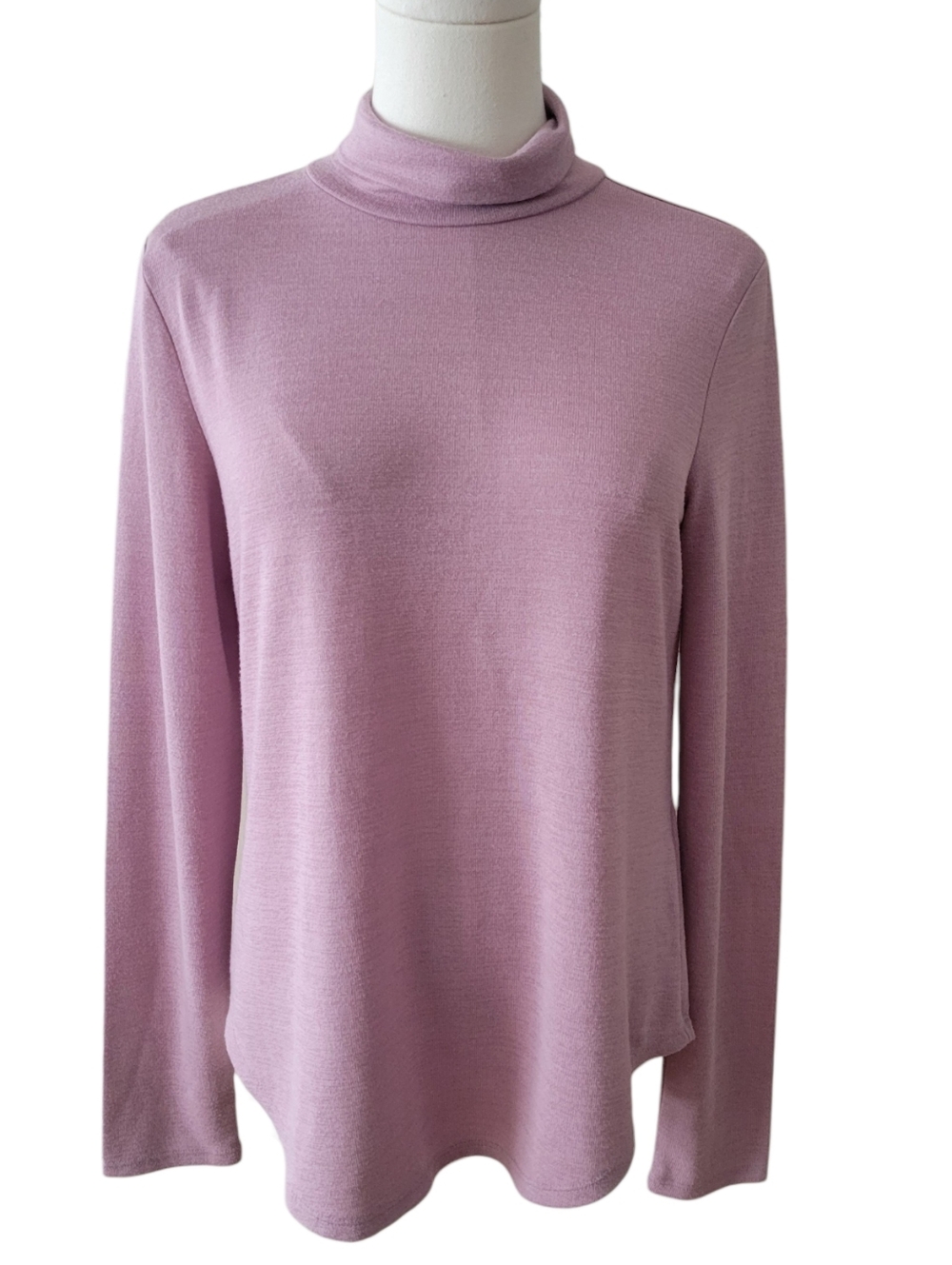 Banana Republic Lavender Luxespun Turtleneck‎ Top Size Medium